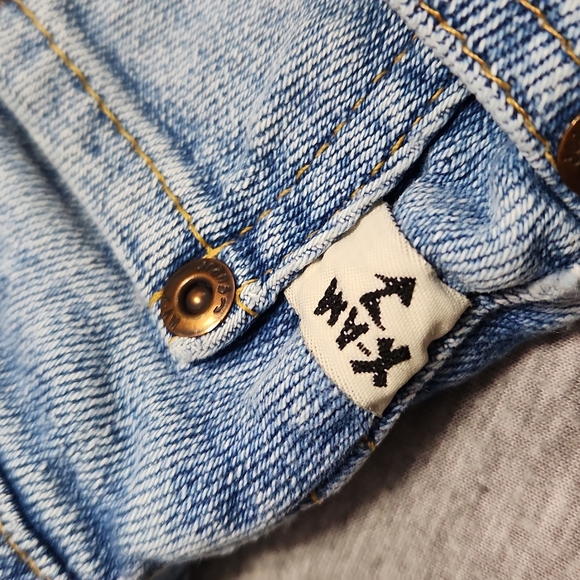 RARE!! Vintage 90's X-AM Brand High Rise Tapered Leg "Mom" Fit Light Wash Jeans - Picture 10 of 15